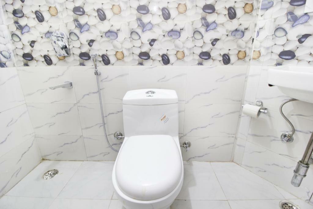 Hotel Wti Airport Grand Delhi ニューデリー エクステリア 写真